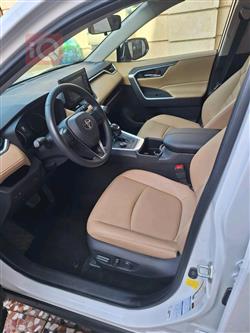 تويوتا راف 4